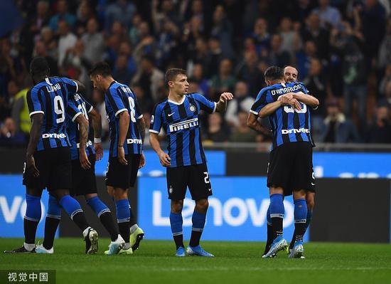 熊猫体育中国App-拉齐奥战胜都灵，领跑积分榜