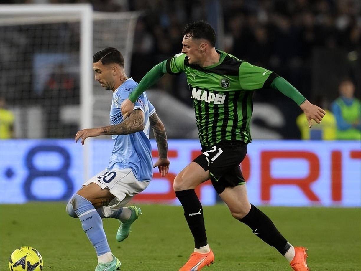 拉齐奥战胜都灵,领跑积分榜 拉齐奥战胜都灵,领跑积分榜