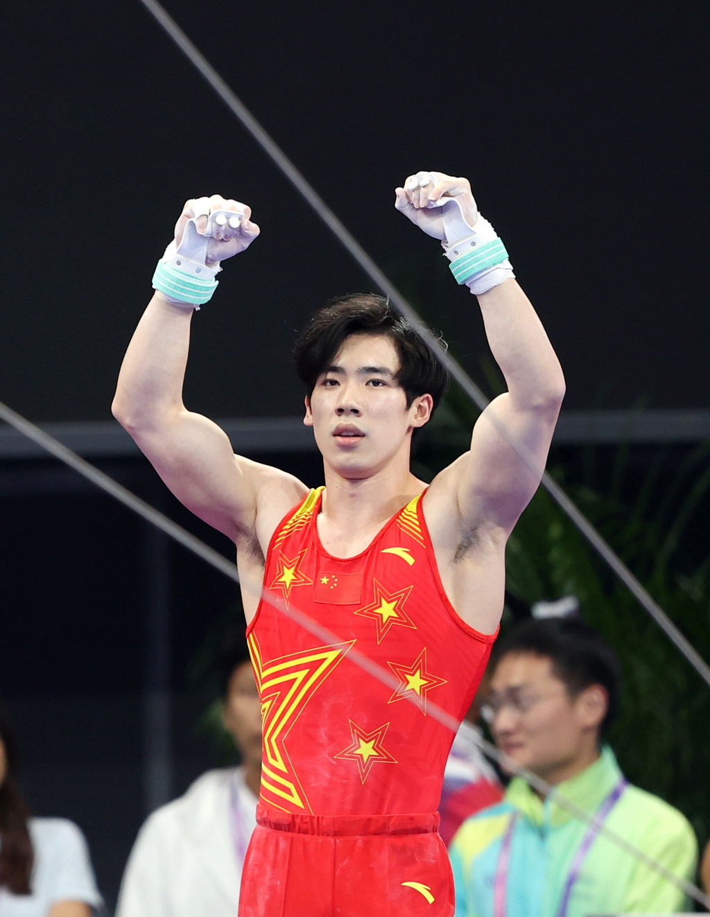 亚运会：中国体操男子队夺冠　易思玲等七人晋级决赛的简单介绍