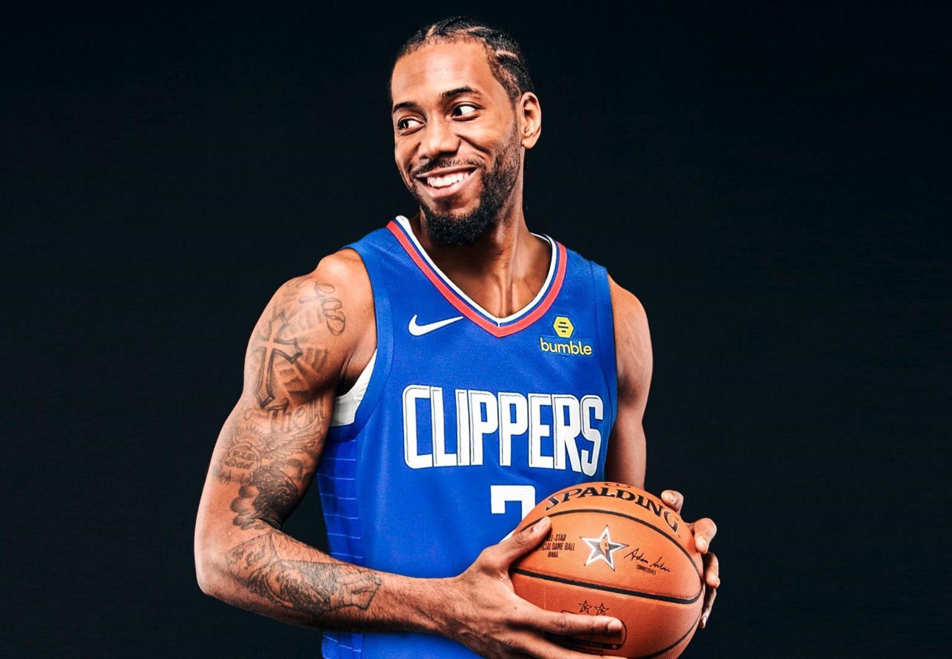 熊猫体育app-阿根廷男篮逆转独行侠，伦纳德打破历史纪录