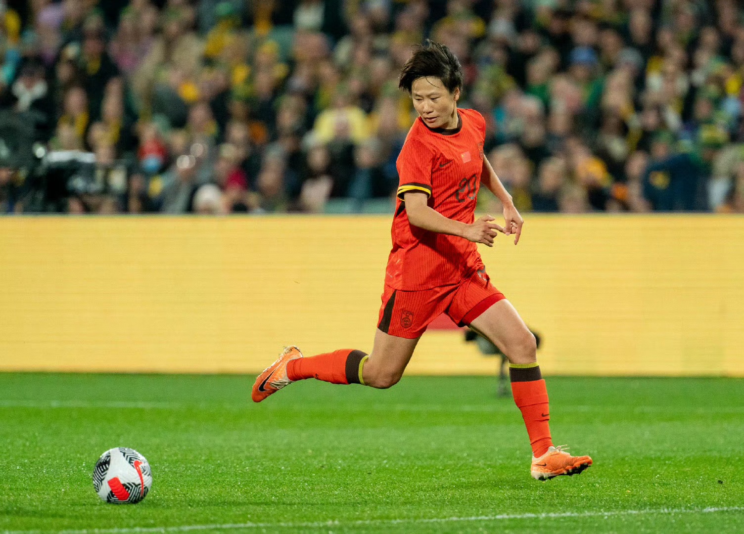 熊猫体育官方-斯洛伐克女足在比赛中表现出色