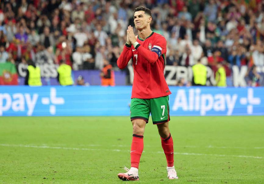 熊猫直播tv-法国碾压奥地利，梅西刷新纪录